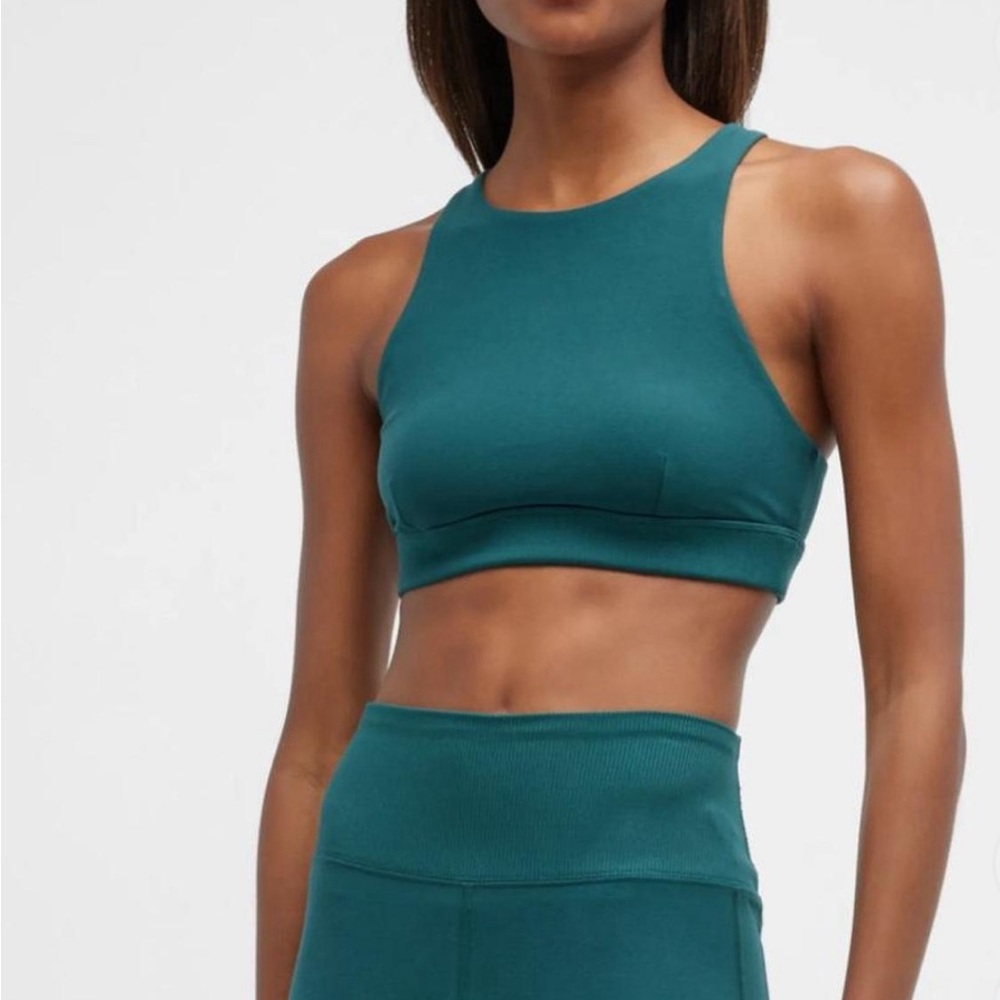 Alo Seamless High-Waist Ribbed Legging and 90s alo soft bra
